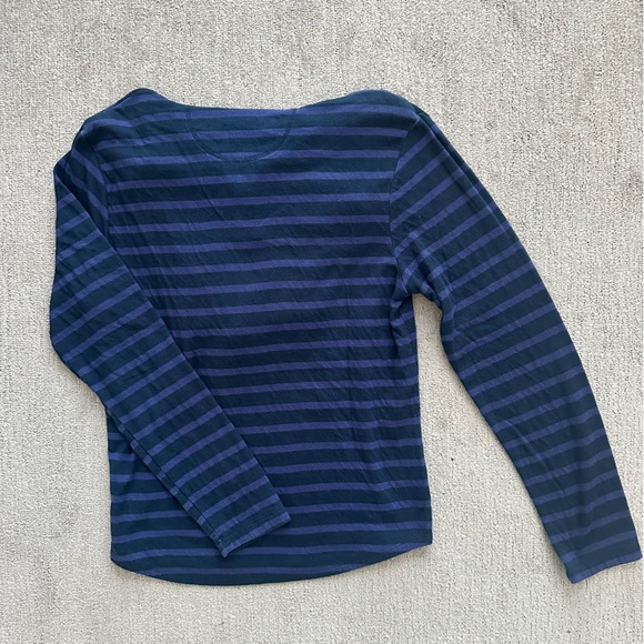 On The Byas Men’s Pullover Hoodie - Picture 5 of 6